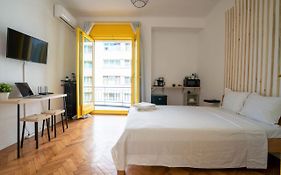 Bright Studio With Cismigiu Park View